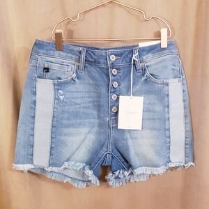 KANCAN BUTTON FLY HIGH RISE DENIM SHORTS